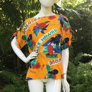 Vintage Crisca  Hawaiian. Top